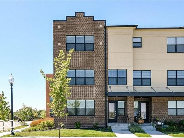 Townhouse for sale in Carmel, Indiana