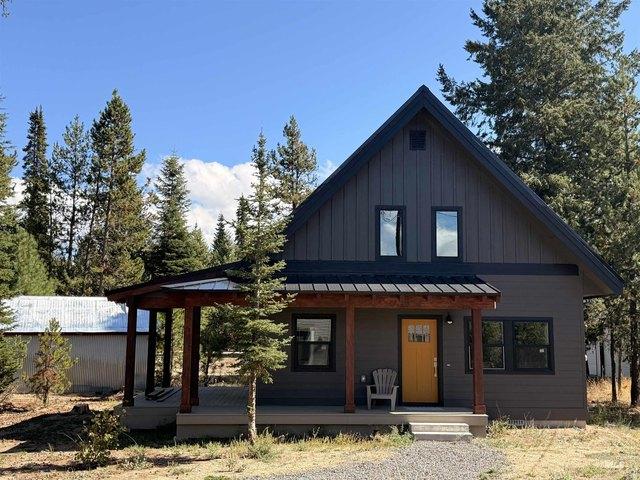 House for sale in Donnelly, Valley County