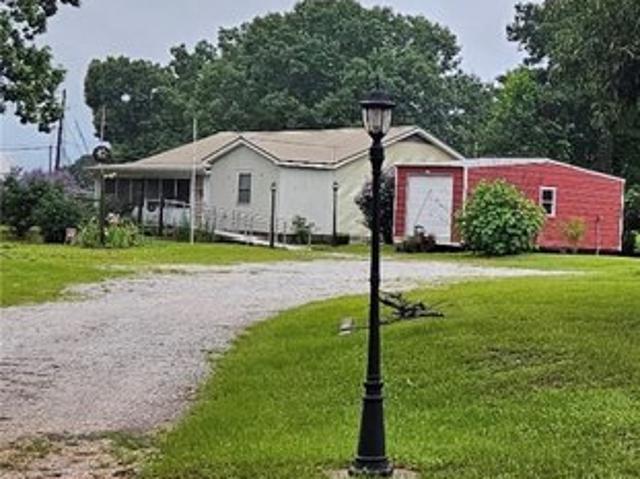 House for sale in Alberta, Alabama