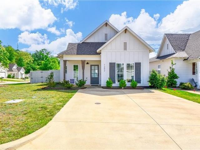 House for sale in Opelika, Alabama