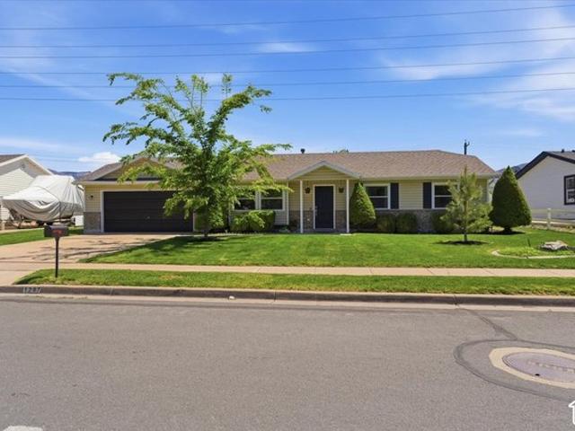 House for sale in Woods Cross, Davis County