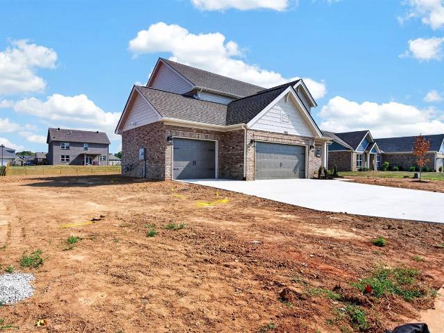 House for sale in Bowling Green, Kentucky