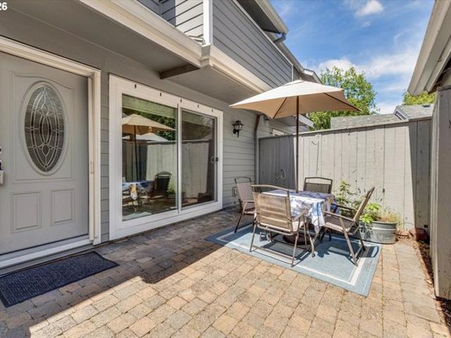 Condo for sale in Oregonia