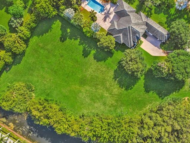 Land for sale in Davie, Florida