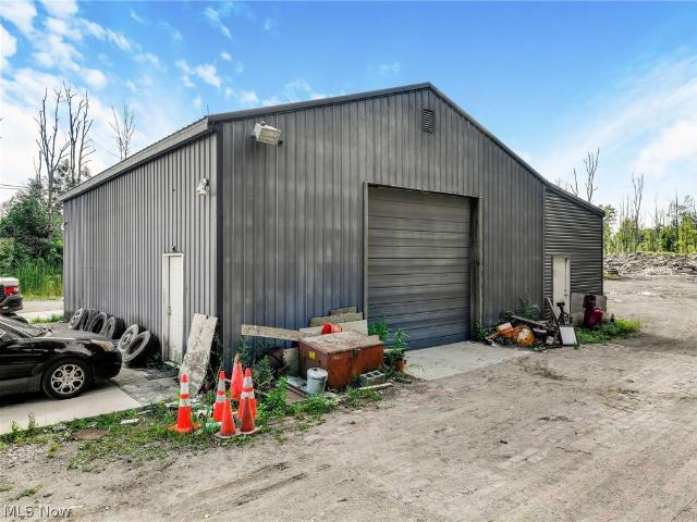 Commercial for sale in Chardon, Ohio