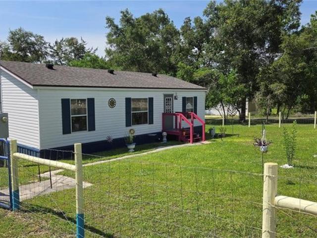 House for sale in Morriston, Florida