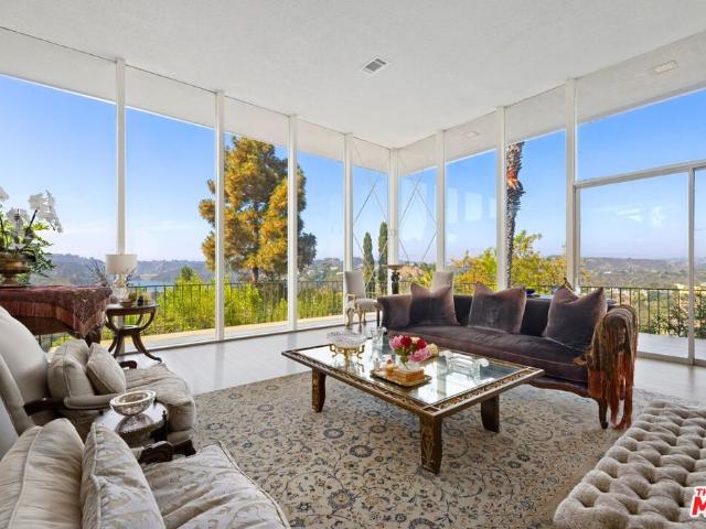 House for sale in Canoga Park, California