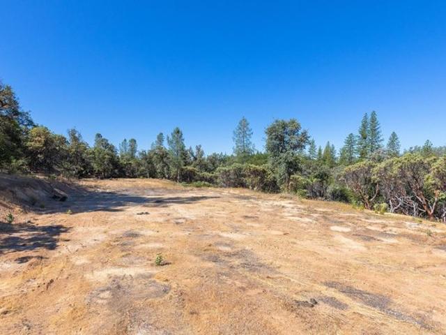 Land for sale in Grass Valley, California