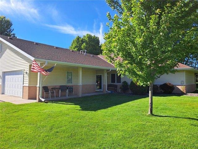 Townhouse for sale in Lindstrom, Minnesota