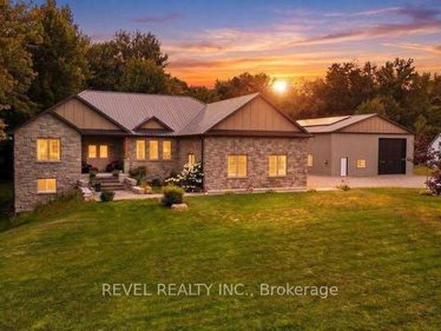 House for sale in Ontario