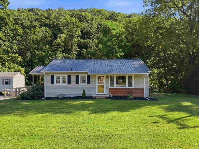 House for sale in Lone Fountain, Churchville