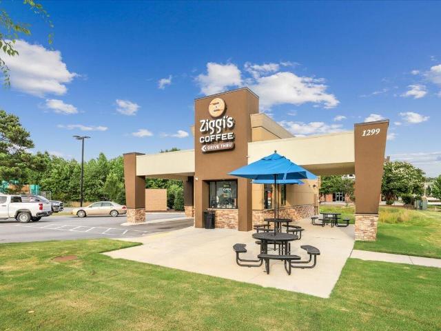 Commercial for sale in Clayton, North Carolina
