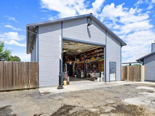 Commercial for sale in Meridian, Idaho