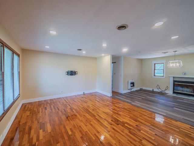 House for sale in Calvert City, Marshall County