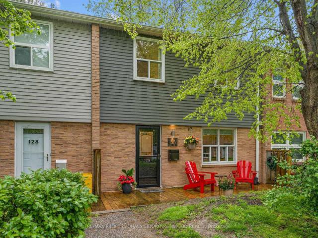 Condo for sale in Woburn, Ontario