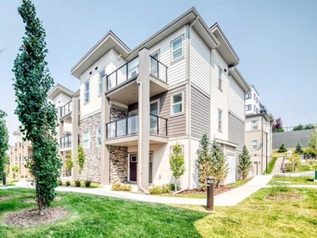 Townhouse for sale in Northwest, Alberta