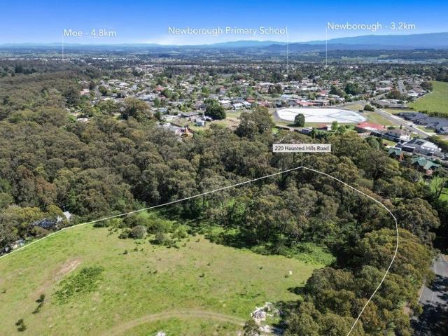Acreage for sale in Yallourn, Victoria