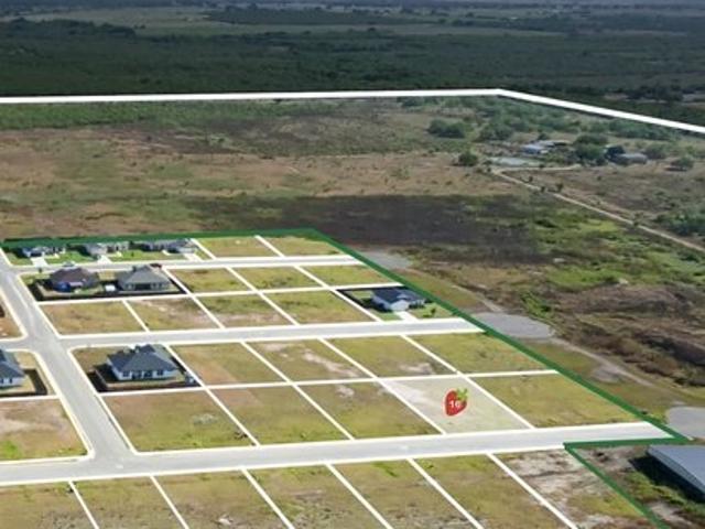 Land for sale in Poteet, Texas