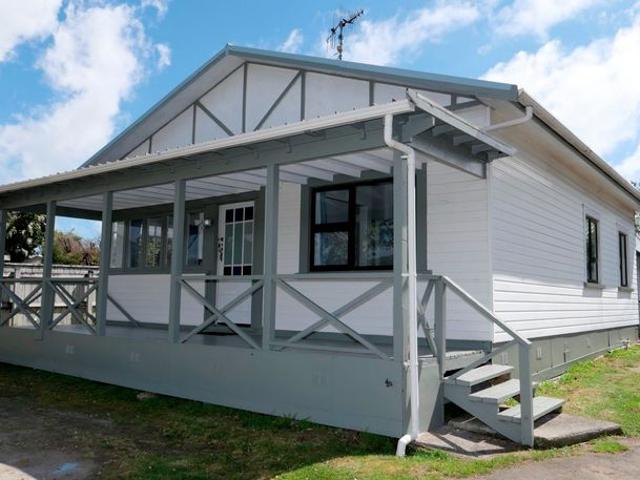 House for rent in Paraparaumu, Kāpiti Coast District