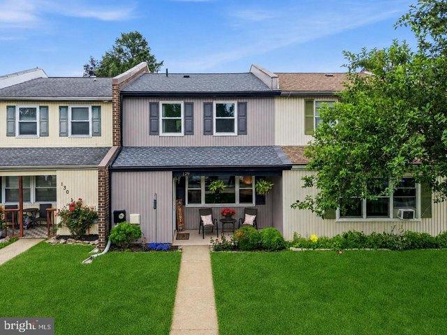 Townhouse for sale in Chester, Pennsylvania