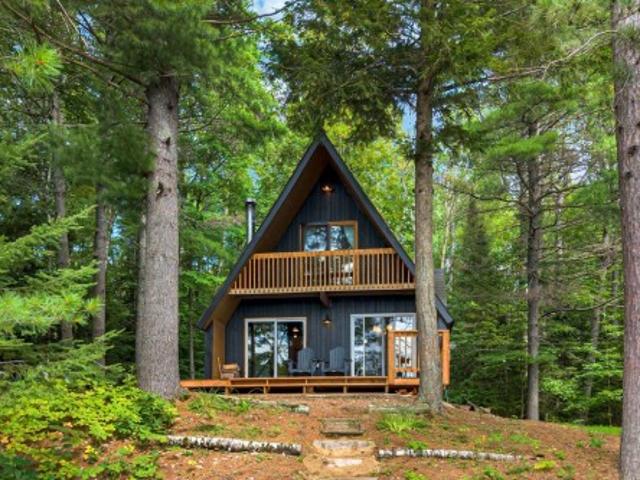 House for sale in La Vallée-de-la-gatineau, Quebec