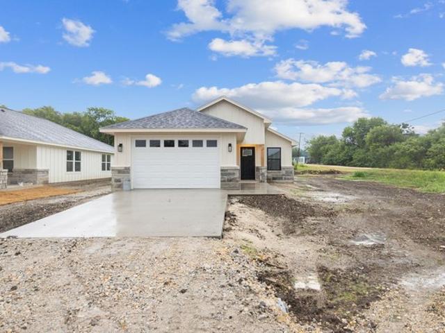House for sale in Moody, Texas