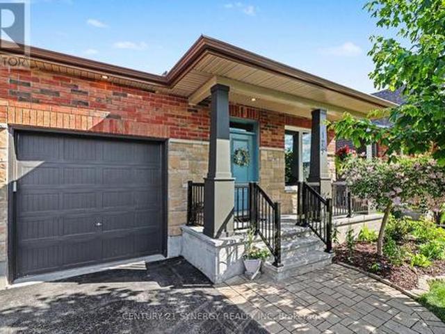 House for sale in Russell, Ontario