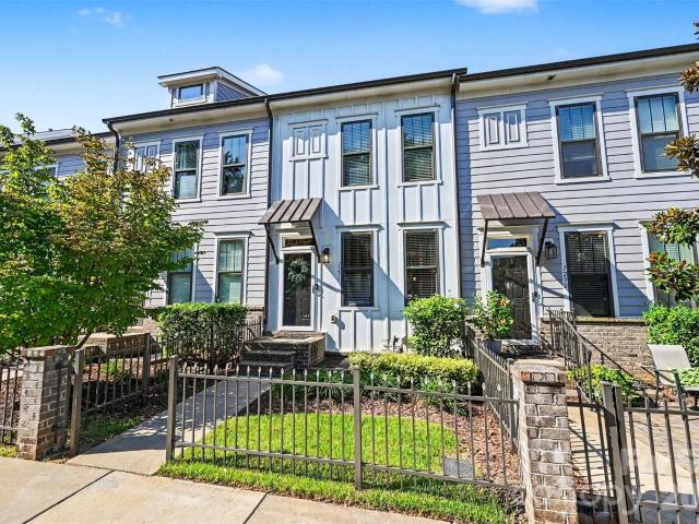 Townhouse for sale in Mooresville, Iredell County