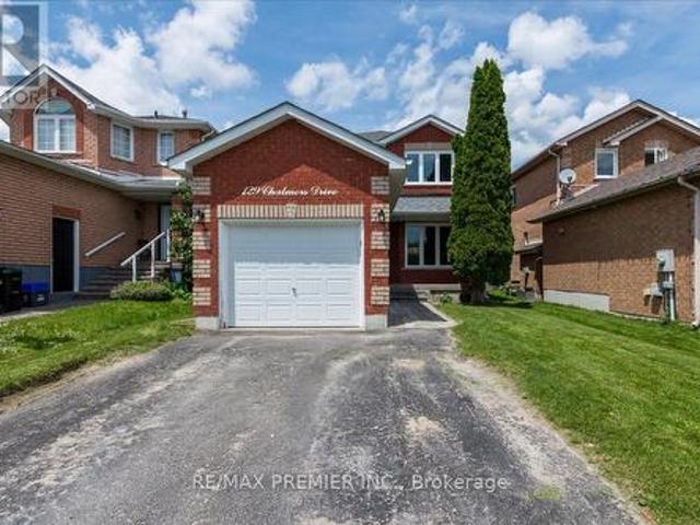 House for sale in Barrie, Ontario