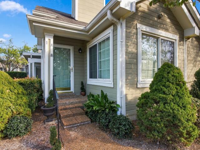 Condo for sale in The Maples, Hendersonville