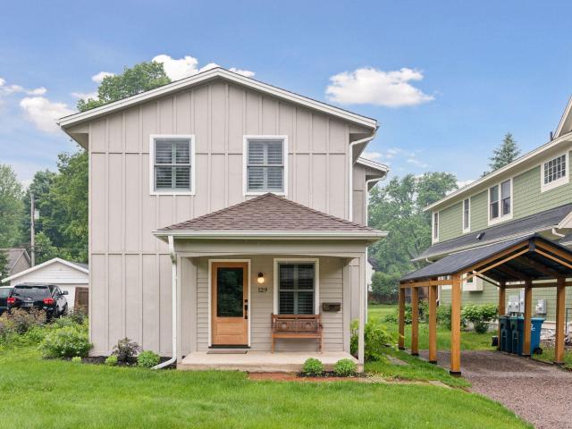House for sale in Hennepin, Minnesota