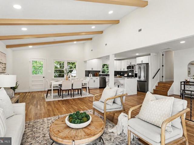 House for sale in Yorkshire, Timonium