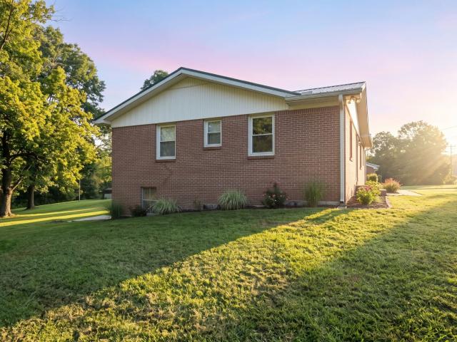 House for sale in South Carthage, Middle Tennessee