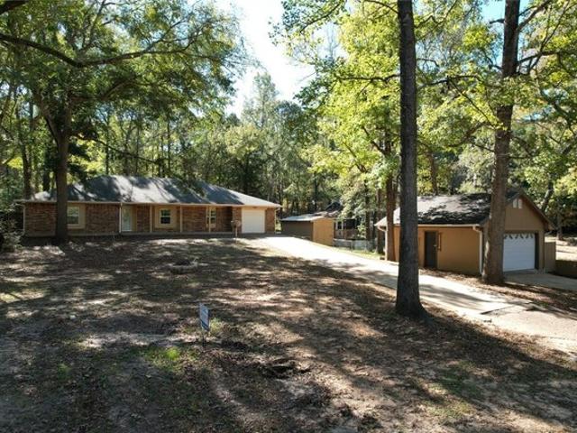 House for sale in Crockett, Texas