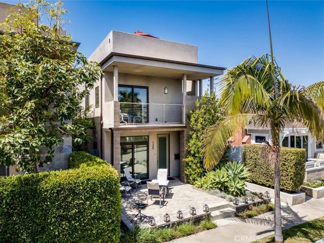 House for sale in Seal Beach, California