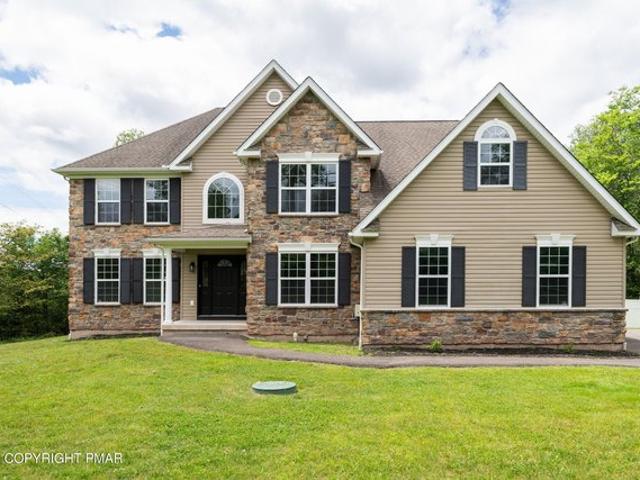 House for sale in Blakeslee, Pennsylvania