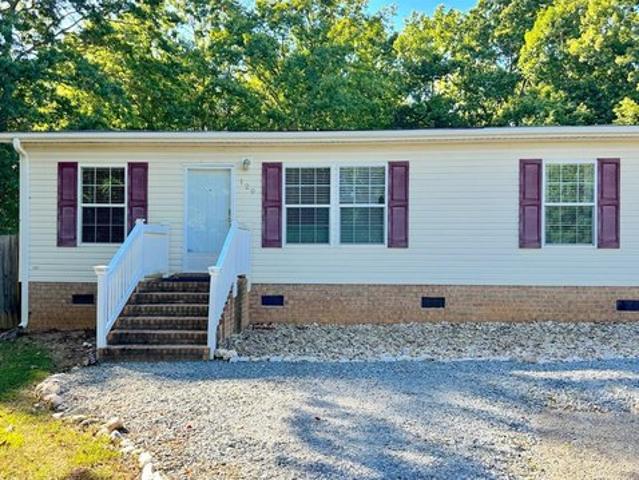 House for sale in Tulip Tree Acres, Rustburg