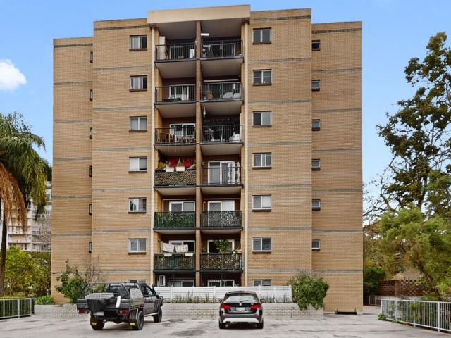 Apartment for rent in Toombul, Queensland