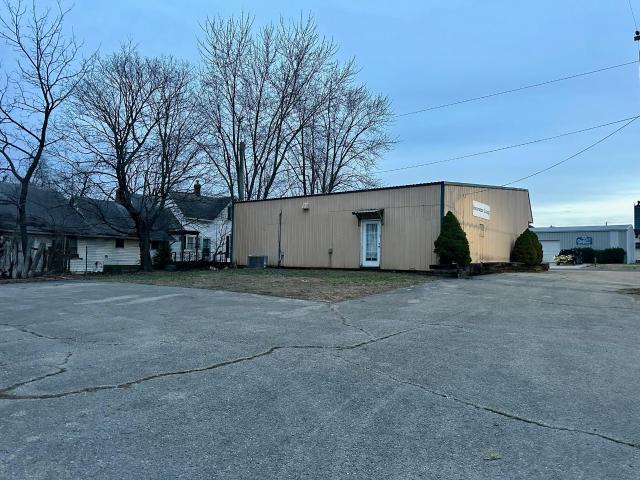 Commercial for sale in Mountain Grove, Missouri
