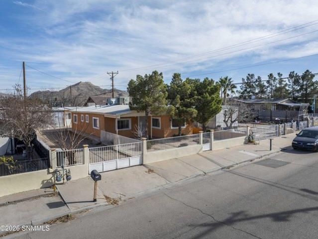 House for sale in Dona Ana, New Mexico