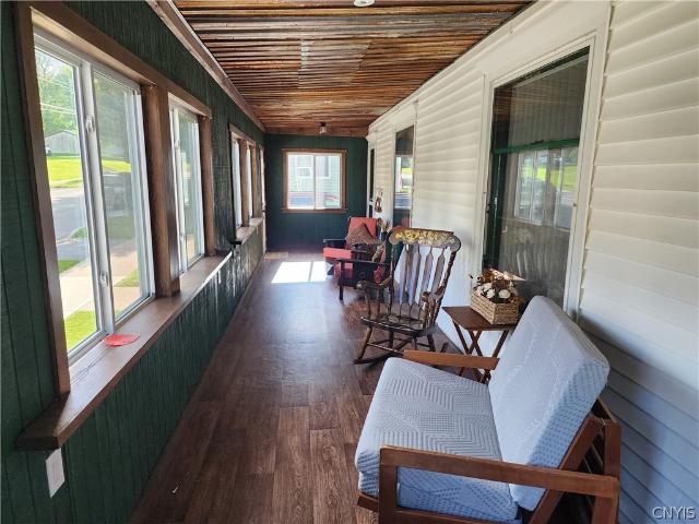 House for sale in Oneida, New York
