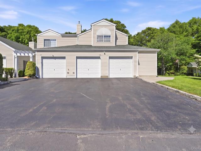 Condo for sale in Centereach, New York
