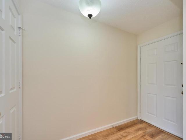 Condo for sale in Virginia