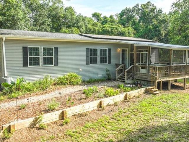 House for sale in Carrabelle, Florida