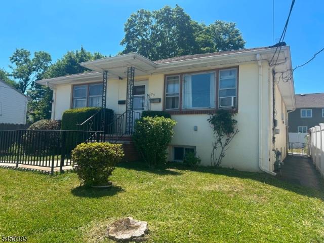 House for sale in Metuchen, New Jersey