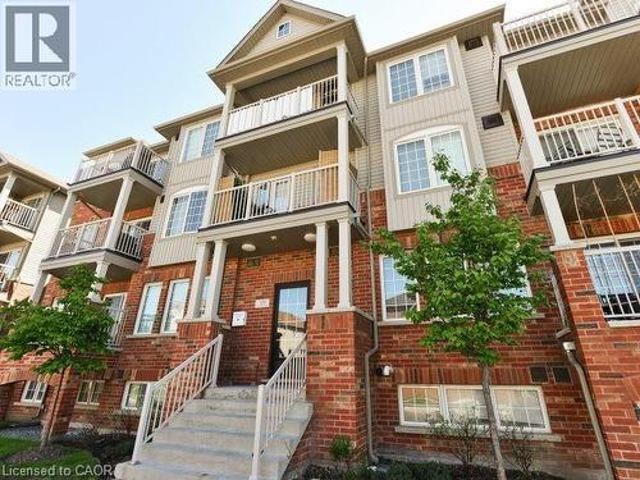 Townhouse for sale in Woburn, Ontario