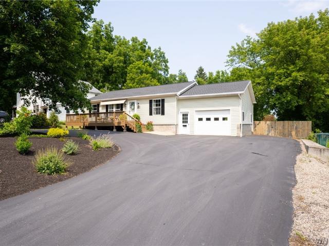 House for sale in Silver Springs, New York