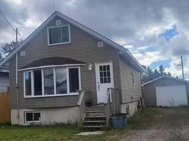 House for sale in Geraldton, Ontario