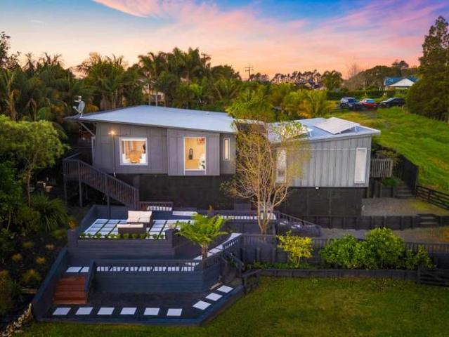 Property for sale in Awhitu