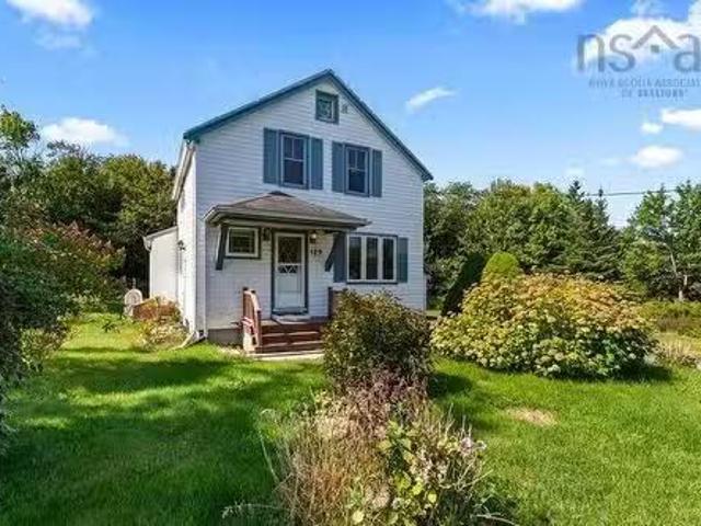 House for sale in Herring Cove, Nova Scotia